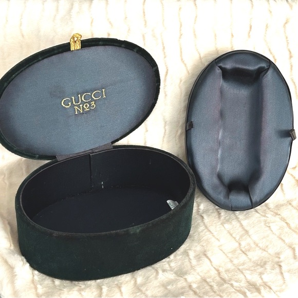 Gucci No. 3 Hunter Green Velvet Vintage Perfume/Cologne Box - Picture 10 of 16